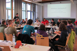 AK_Nachwuchs_ET 30 Menschen diskutieren