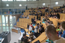 BuFaTa_Hoersaal_Ulm EIn Hörsaal mit Menschen