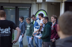 Gruppe von Fachschaftsmitgliedern stellt sich vor